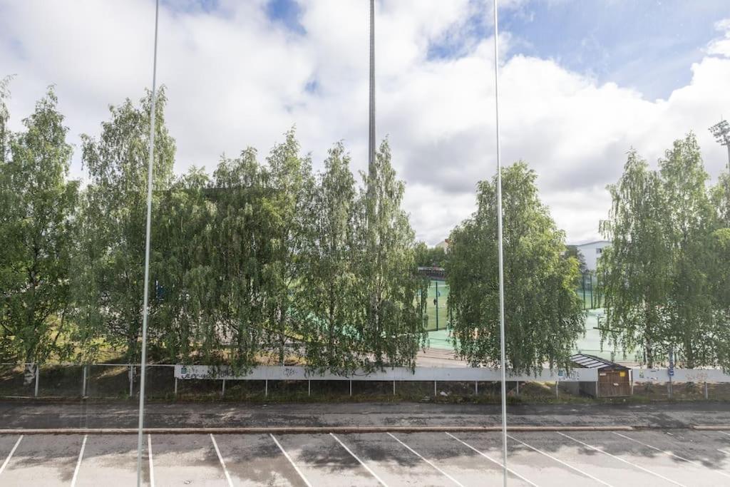Saunallinen Yksioe Keskustasta روفانييمي المظهر الخارجي الصورة